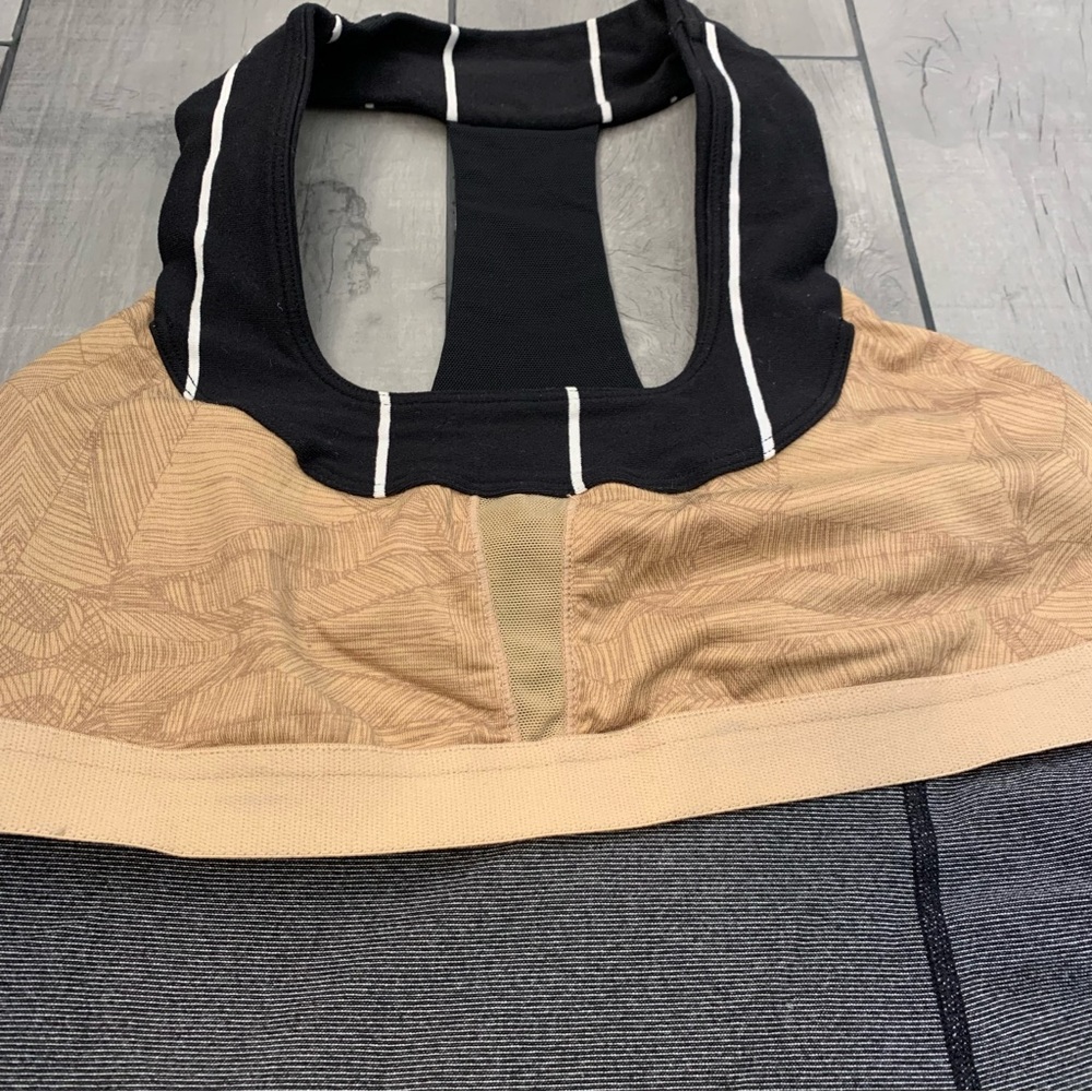 Lululemon scoopneck scoop neck tank size 4 black white grey racerback small xs - Picture 11 of 11